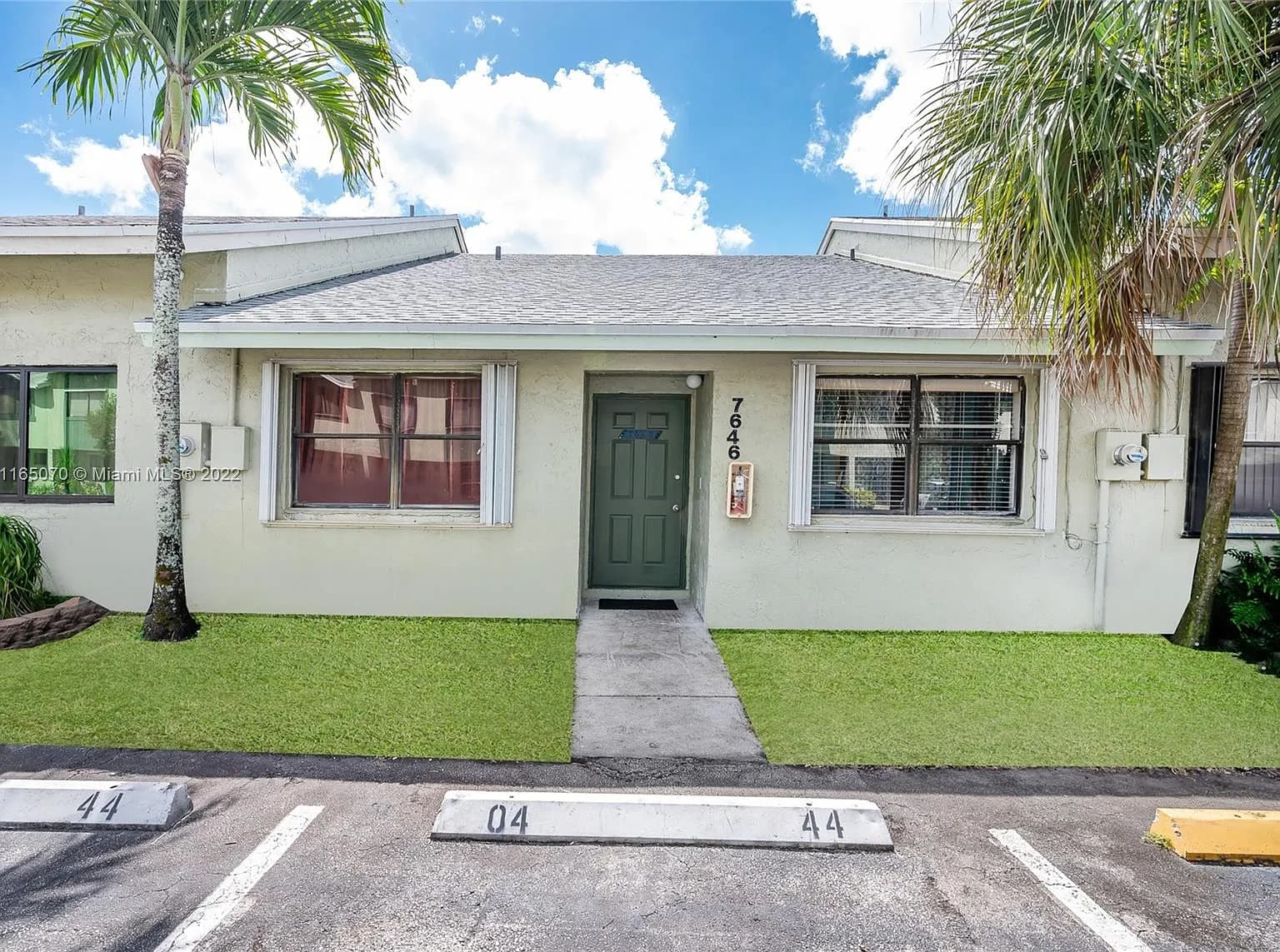 7646 NW 38th Ct, Fort Lauderdale