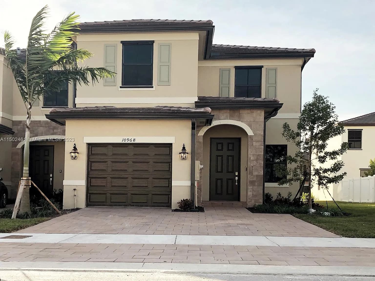 10968 W 33rd Ln, Hialeah
